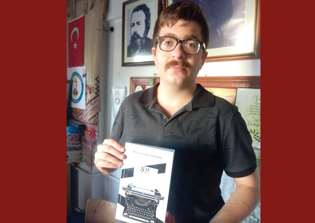 458345108_2640653212780910_7596696318903497757_n-2-1024x727 Genç edebiyatçının ilk eseri “ŞAL” Mavi Kent Ajans’tan