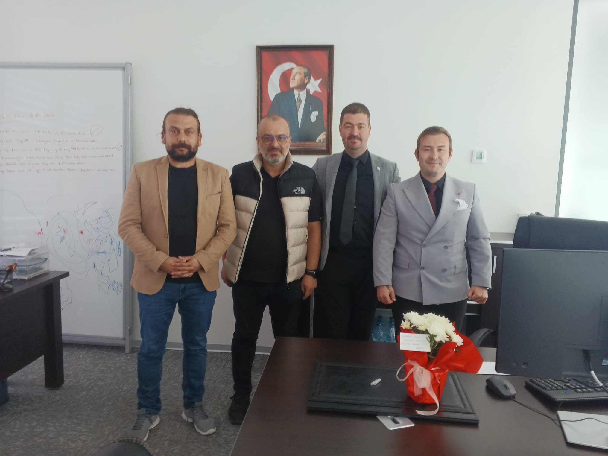 WhatsApp-Image-2026-09-28-at-14.52.10 3 KALEM DERNEĞİ’NDEN BÜYÜKŞEHİR’E ÇIKARMA: GÜNEY ÖZKILINÇ’A KÜLTÜR SANAT DAVETİ