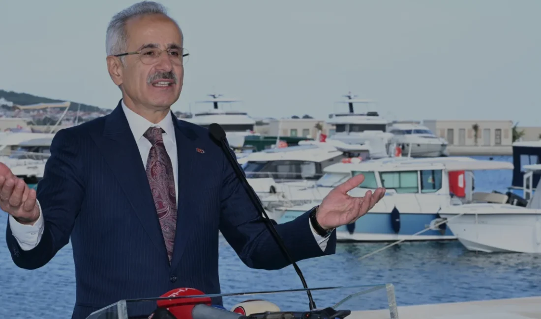 Denizcilik işlemlerinde ödeme süreçleri dijitalleşti. Bakan Uraloğlu, ödemelerin yüzde 80'inin