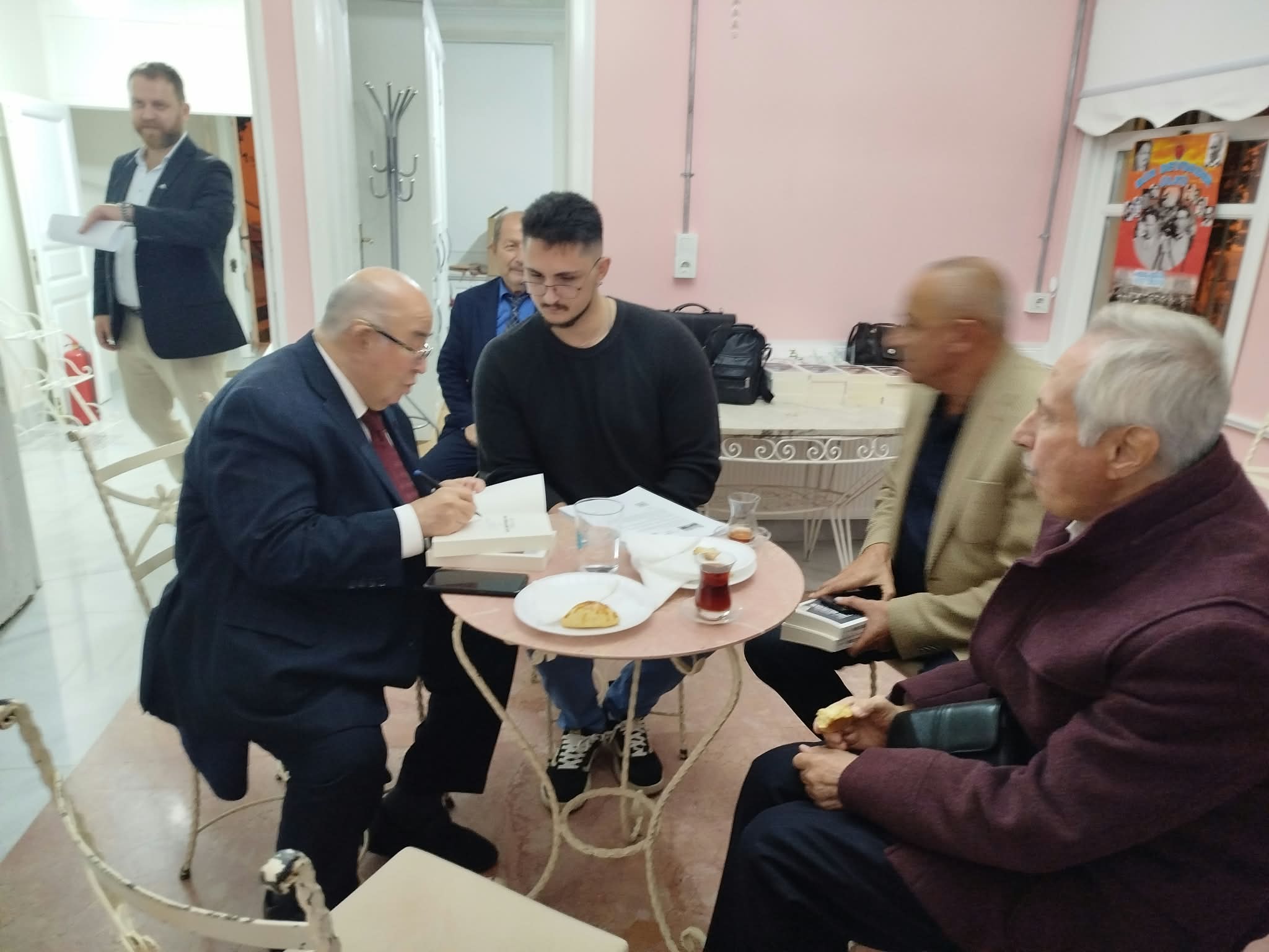 imzaaa TEKİRDAĞ’DA ANLAMLI BULUŞMA: "BEKAMIZIN GÜVENCESİ: TÜRK MİLLİYETÇİLİĞİ"