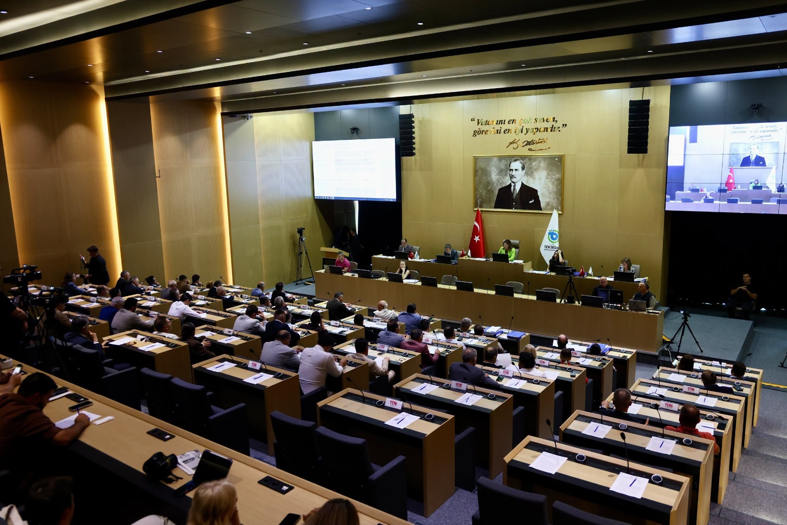 meclis ASFALT ÜRETİM KAPASİTESİ 2 KATINA ÇIKIYOR