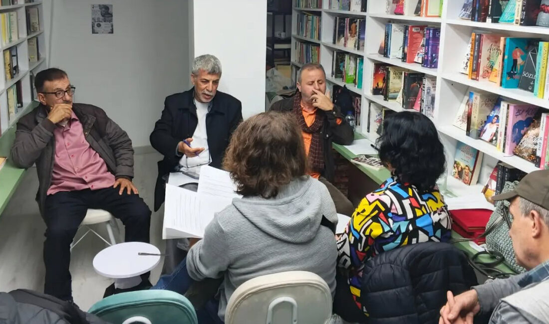 3 Kalem Trakya ve Balkanlar Kültür Sanat Derneği’nin düzenlediği imza,